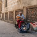 Street Musician - El Barri Gòtic - Barcelone  - Catalogne - Espagne - 2013 - © All rights reserved by Laurent Dubois